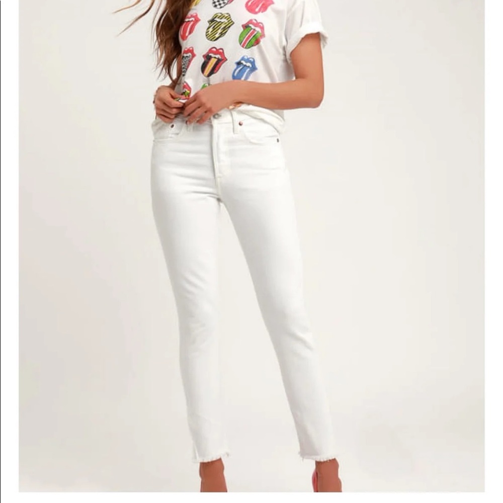 Levi’s 501 Skinny High Waisted Raw Hem